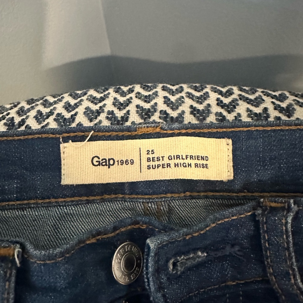 Gap Super High Rise Girlfriend Ripped Jeans